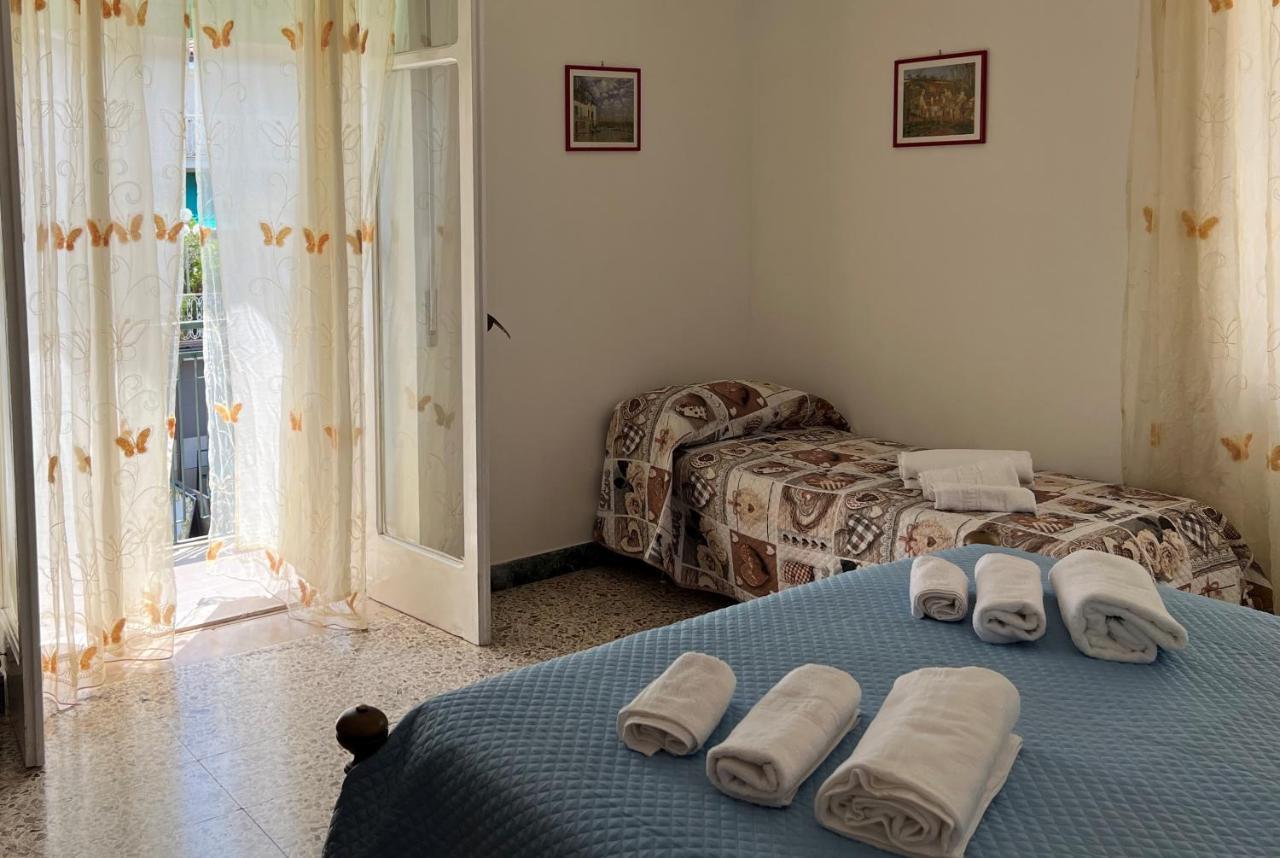 Appartement Amelia A Mare à Paola Extérieur photo