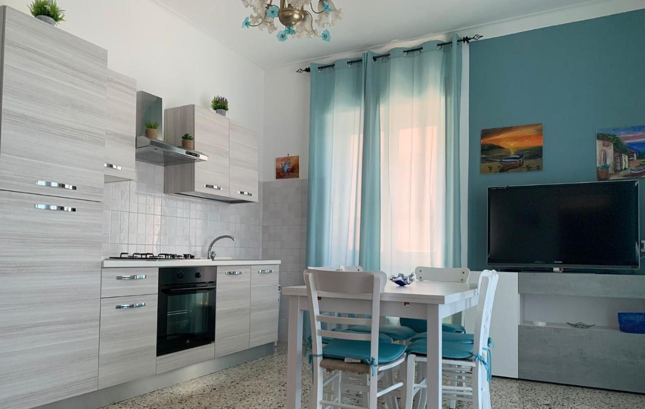 Appartement Amelia A Mare à Paola Extérieur photo